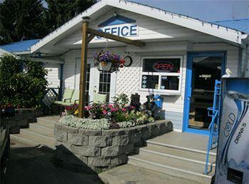 Skimmerhorn Motel Creston